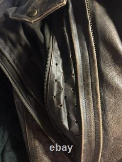 First Classics Medium Leather Motorcycle Jacket Distressed Look Excel Preowned