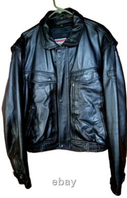 First Gear Scout III Black Leather Motorcycle Jacket Size 46, EXCELLENT cond