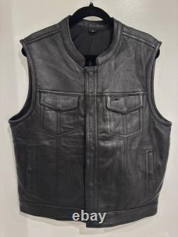 First Manufacturing Company-Black Leather Vest/Size Large Motorcycle Vest