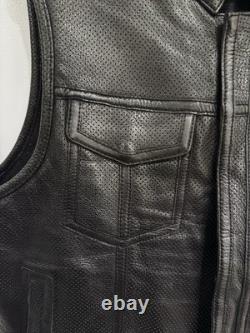 First Manufacturing Company-Black Leather Vest/Size Large Motorcycle Vest