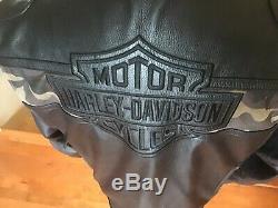 Harley Davidson Men's 2XL Camo & Black Vented Leather Jacket in Great Condition