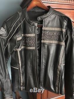 Harley Davidson Men's Black Leather Jacket Size Large Excellent Condition