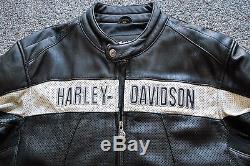 Harley-Davidson Men's Size XL Leather Jacket Black / White
