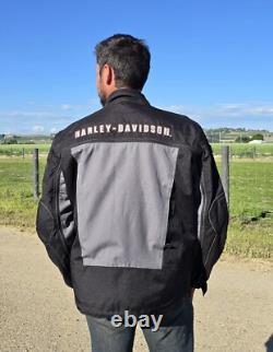 Harley Davidson Motorcycle Riding Jacket w Extra Layer That Unzips Size XL