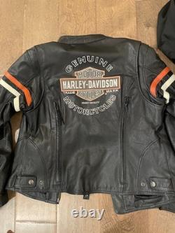 Harley Davidson Motorcycle W. Leather Jacket sz XL Inner jacket with pockets