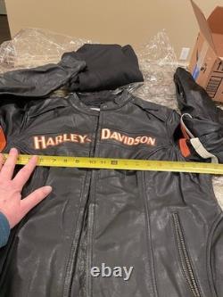 Harley Davidson Motorcycle W. Leather Jacket sz XL Inner jacket with pockets