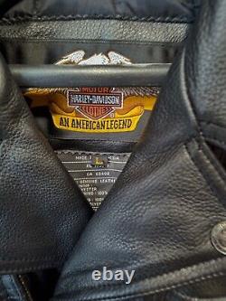 Harley-Davidson Nevada Men's black leather trucker jacket size Large