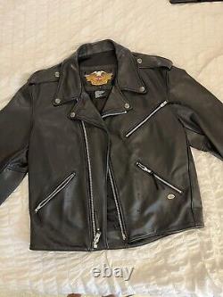 Harley davidson leather jacket size Large Perfecto Style MADE IN USA
