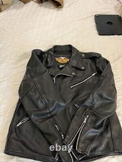 Harley davidson leather jacket size Large Perfecto Style MADE IN USA