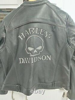 Leather Harley Davidson Jacket worn 2 times