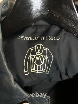 Levis leather trucker jacket size M