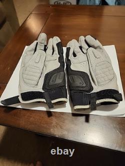 Men's Revitz Motorcycle Jacket 2x Silver With Silver Gloves Xl