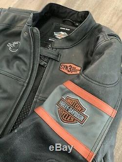 Mens harley davidson leather jacket Size xl Great Condition