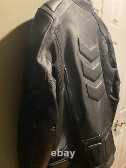 Mens used leather motorcycle jacket large /Wilson