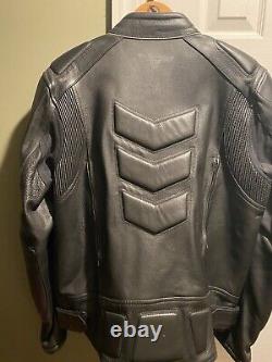 Mens used leather motorcycle jacket large /Wilson