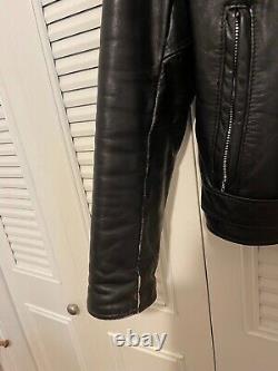 Montgomery Ward Vintage leather motorcycle jacket size 36 Quality Outerwear