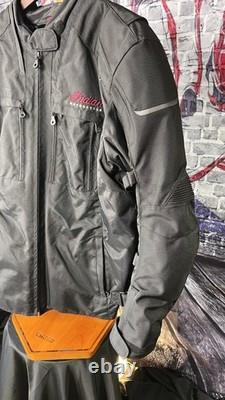 Pre-owned in good overall condition. Normal wear consistent with age and use. No