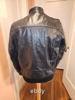 SCHOTT MOTORCYCLE LEATHER JACKET SIZE 40 WITH LINER. Shows some wear. Classic