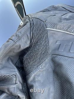 Teknic BLACK LEATHER Motorcycle Jacket size 42 Padded Mesh Vented TASC riding
