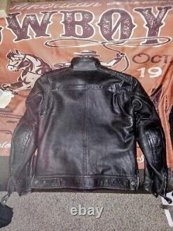 Triumph Genuine Leather Motorcycle jacket men's Med