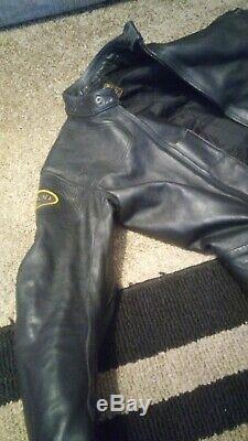 Vanson Leathers Men's Black Perforated Leather Motorcycle Jacket Size 42