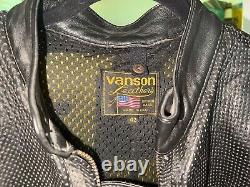 Vanson Perforated Leather Motorcycle Jacket 42 Armored