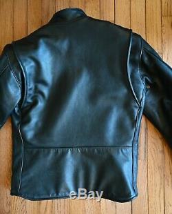 Vanson Union Garage V7 Leather Motorcycle Jacket, size 38, barely used