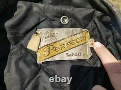 Vintage 1970s SCHOTT Perfecto Classic Leather Biker Motorcycle Jacket Size 42