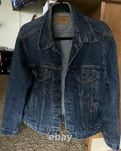 Vintage 80s Levis Trucker Denim Jean Jacket USA MADE Size 42 70506 VERY NICE