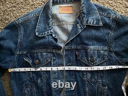 Vintage 80s Levis Trucker Denim Jean Jacket USA MADE Size 42 70506 VERY NICE