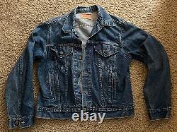 Vintage 80s Levis Trucker Denim Jean Jacket USA MADE Size 42 70506 VERY NICE