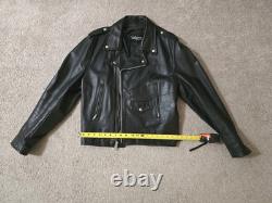 Vintage 90s Wilsons Classic Men's 46 Black Leather Motorcycle Biker Jacket 91729