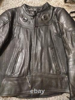 Vintage Frank Thomas leather jacket Size UK 42, EUR 52, Padded Nice