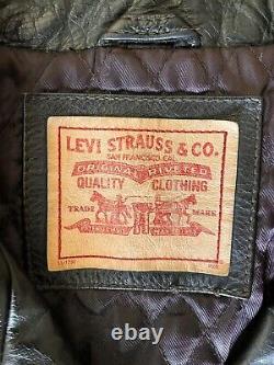 Vintage Levi's 100% Leather Dark Brown Biker Bomber Jacket Size Mens Large