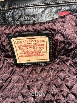 Vintage levi's genuine leather jacket Men's L