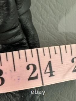 Vtg GAP Mens Black Leather Bomber Jacket Medium M Heavy Weight Quilted Lining