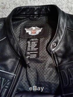 Womens Harley Davidson size Medium Willie G Leather Motorcycle Jacket 3in1