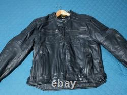 XL Scorpion Exo Top Grain Leather Motorcycle Jacket. Removable Liner & Pads
